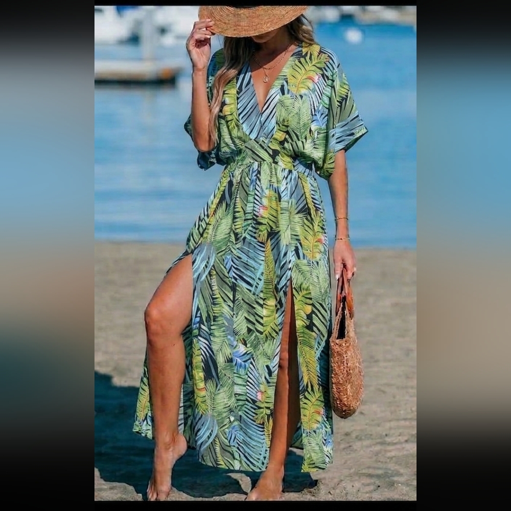 Cupshe Green Tropical Leaf V-Neck Beach Coverup
